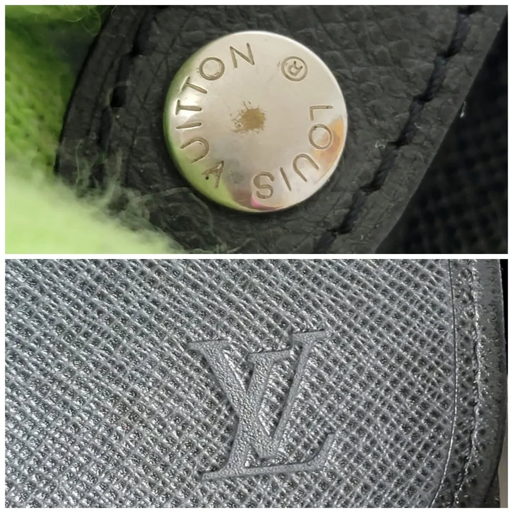 Louis Vuitton Taiga Andrei Messenger Bag Black